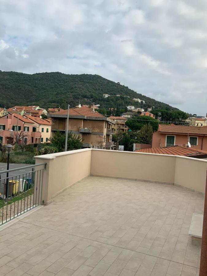 Casa Vacanze Romeo Pietra Ligure Eksteriør bilde